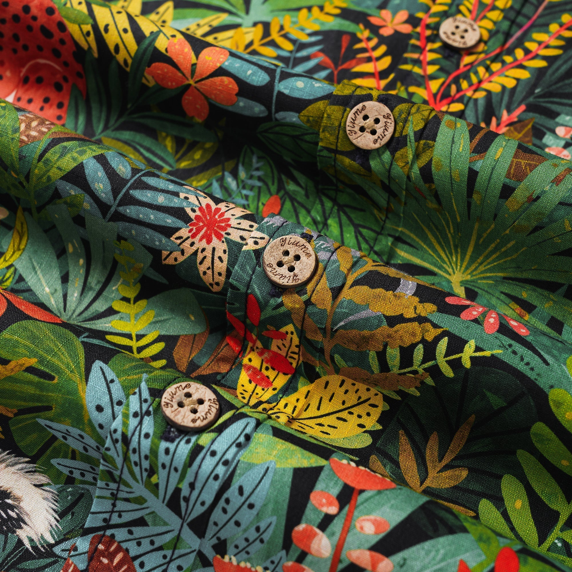 Squirrel Men's Hawaiian Shirt Short Sleeve Button-down 100% Cotton Green Aloha Forest Fairytale
